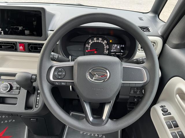 ムーヴキャンバス ストライプスX 届出済未使用車 両側電動スライドドア 衝突被害軽減ブレーキ コーナーセンサー スマートキー 電動格納ドアミラー アイドリングストップ オートエアコン 電子パーキング ベンチシート 光軸調整機能(15枚目)