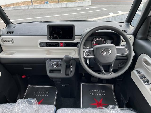 ムーヴキャンバス ストライプスX 届出済未使用車 両側電動スライドドア 衝突被害軽減ブレーキ コーナーセンサー スマートキー 電動格納ドアミラー アイドリングストップ オートエアコン 電子パーキング ベンチシート 光軸調整機能(12枚目)