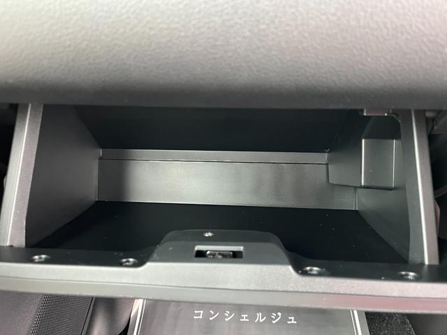 ムーヴキャンバス ストライプスX 届出済未使用車 両側電動スライドドア 衝突被害軽減ブレーキ コーナーセンサー スマートキー 電動格納ドアミラー アイドリングストップ オートエアコン 電子パーキング ベンチシート 光軸調整機能(19枚目)