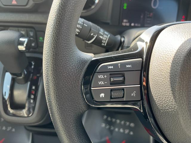 N-BOXカスタム ベースグレード 届出済未使用車 片側電動スライドドア スマートキー 衝突被害軽減ブレーキ 電動格納ドアミラー LEDヘッドライト シートヒーター バックカメラ アルミホイール ベンチシート コーナーセンサー(16枚目)