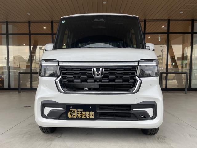 N-BOXカスタム ベースグレード 届出済未使用車 片側電動スライドドア スマートキー 衝突被害軽減ブレーキ 電動格納ドアミラー LEDヘッドライト シートヒーター バックカメラ アルミホイール ベンチシート コーナーセンサー(6枚目)