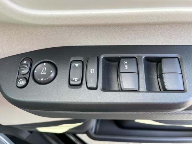 Ｎ－ＢＯＸ ベースグレード　届出済未使用車　片側電動スライドドア　衝突被害軽減ブレーキ　コーナーセンサー　アダクティブクルーズコントロール　アイドリングストップ　スマートキー　ＬＥＤヘッドライト　シートヒーター　バックカメラ（21枚目）