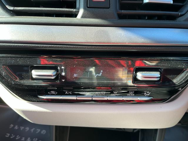 スイフト ハイブリッドＭＸ　登録済未使用車　衝突被害軽減ブレーキ　コーナーセンサー　スマートキー　アダクティブクルーズコントロール　アイドリングストップ　オートエアコン　シートヒーター　ＬＥＤヘッドライト　アルミホイール（13枚目）