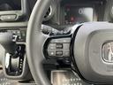 ベースグレード　届出済未使用車　片側電動スライドドア　スマートキー　衝突被害軽減ブレーキ　電動格納ドアミラー　ＬＥＤヘッドライト　シートヒーター　バックカメラ　アルミホイール　ベンチシート　コーナーセンサー（15枚目）