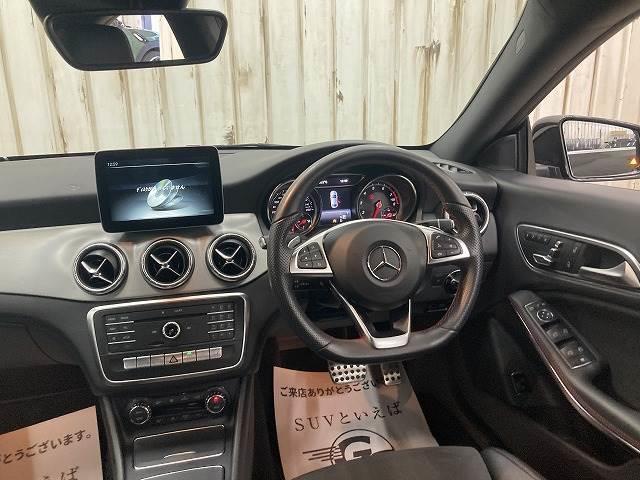 CLA180 スポーツ OBDチェック済 当店下取り車両 レーダークルーズコントロール ブラインドスポットアシスト パワーシート 黒革ハーフレザーシート クリアランスソナー スマートキー プッシュスタート メーカー純正ナビ(4枚目)
