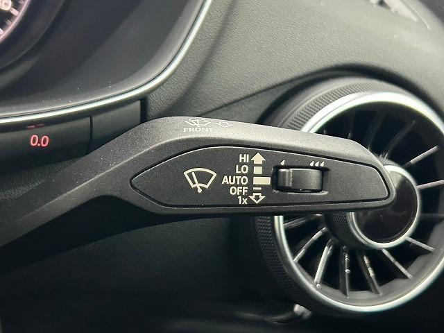 ２．０ＴＦＳＩ　フルセグナビ　ＥＴＣ　ＬＥＤライト　純正アルミ　スマートキー　パドルシフト　ドライブレコーダー　アイドリングストップ　ウインカーミラー　ステアリングリモコン　プッシュスタート　電子パーキング(49枚目)