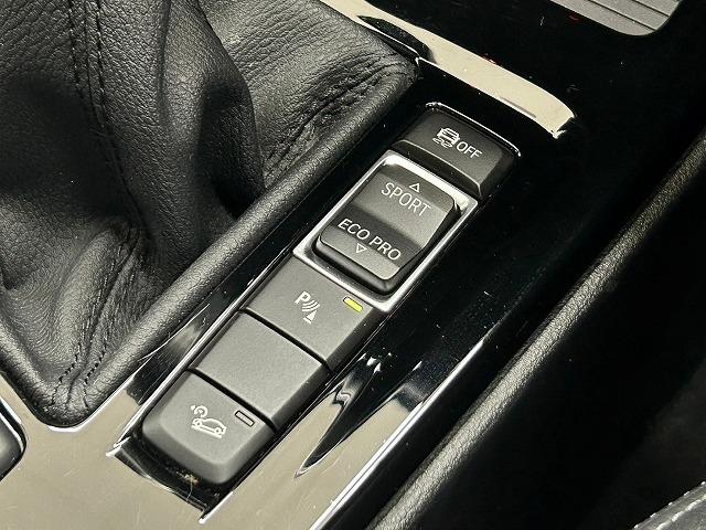 ｘＤｒｉｖｅ１８ｄ　ｘＬｉｎｅ　４ＷＤ　純正ナビ　クルーズコントロール　ＥＴＣ　パワーバックドア　ＬＥＤライト　純正アルミ　クリアランスソナー　ウインカーミラー　スマートキー　プッシュスタート　ステアリングリモコン　フォグランプ(60枚目)