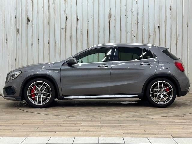 ＧＬＡクラス ＡＭＧ　ＧＬＡ４５　４ＭＡＴＩＣ　黒革シート　フルセグナビ　バックカメラ　ＥＴＣ　ＢＳＭ　ＬＥＤライト　レーダークルーズ　電動リアゲート　純正アルミ　シートヒーター　クリアランスソナー　アイドリングストップ　シートメモリ　スマートキー（15枚目）