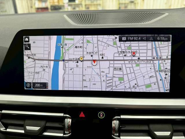 4シリーズ 420d xDriveグランクーペ Mスポーツ 黒革シート/オプション19inアルミ/ハイラインPKG/カーボンファイバーインパネ/シートヒーター/AppleCarPlay/電動リアゲート/ETC/クリアランスソナー/ドライブレコーダー/電動シート(3枚目)