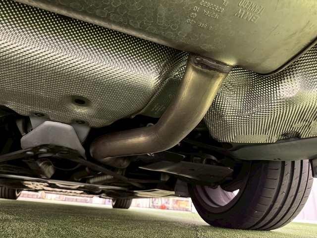 4シリーズ 420d xDriveグランクーペ Mスポーツ 黒革シート/オプション19inアルミ/ハイラインPKG/カーボンファイバーインパネ/シートヒーター/AppleCarPlay/電動リアゲート/ETC/クリアランスソナー/ドライブレコーダー/電動シート(23枚目)