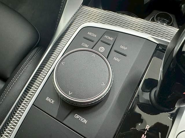 4シリーズ 420d xDriveグランクーペ Mスポーツ 黒革シート/オプション19inアルミ/ハイラインPKG/カーボンファイバーインパネ/シートヒーター/AppleCarPlay/電動リアゲート/ETC/クリアランスソナー/ドライブレコーダー/電動シート(56枚目)