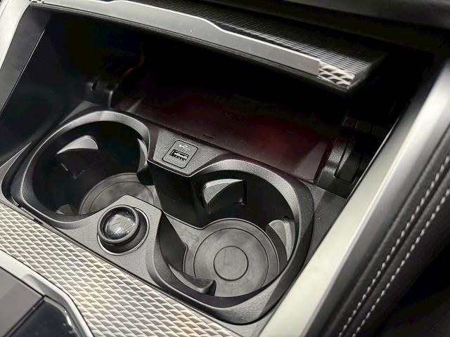 4シリーズ 420d xDriveグランクーペ Mスポーツ 黒革シート/オプション19inアルミ/ハイラインPKG/カーボンファイバーインパネ/シートヒーター/AppleCarPlay/電動リアゲート/ETC/クリアランスソナー/ドライブレコーダー/電動シート(57枚目)