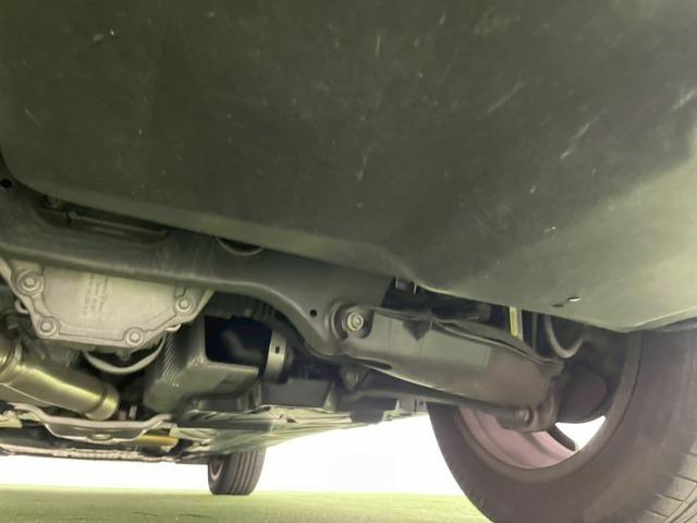 GLC GLC220d 4マチック ナイトエディション パノラマサンルーフ/ブラインドスポット/レーダークルーズ/黒革シート/フルセグTV/全周囲モニター/パドルシフト/シートヒーター/ETC/電動リアゲート/クリアランスソナー/ドライブレコーダー(21枚目)