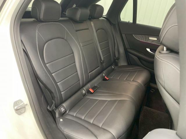 GLC GLC220d 4マチック ナイトエディション パノラマサンルーフ/ブラインドスポット/レーダークルーズ/黒革シート/フルセグTV/全周囲モニター/パドルシフト/シートヒーター/ETC/電動リアゲート/クリアランスソナー/ドライブレコーダー(72枚目)