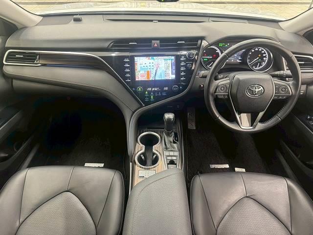 カムリ Ｇレザーパッケージ　ＴＲＤアルミ／モデリスタエアロ／黒革シート／フルセグＴＶ／シートヒーター／レーダークルーズ／ブラインドスポット／クリアランスソナー／ヘッドアップディスプレイ／ブレーキホールド／ＬＥＤライト／プッシュス（2枚目）