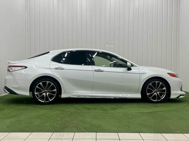 カムリ Ｇレザーパッケージ　ＴＲＤアルミ／モデリスタエアロ／黒革シート／フルセグＴＶ／シートヒーター／レーダークルーズ／ブラインドスポット／クリアランスソナー／ヘッドアップディスプレイ／ブレーキホールド／ＬＥＤライト／プッシュス（15枚目）