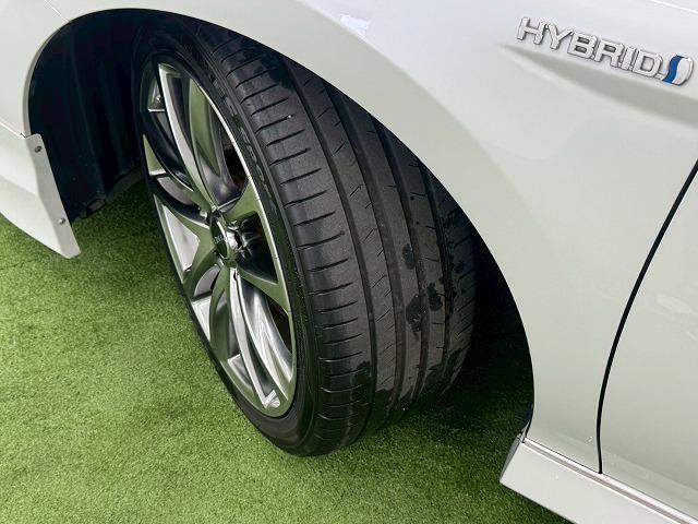 カムリ Ｇレザーパッケージ　ＴＲＤアルミ／モデリスタエアロ／黒革シート／フルセグＴＶ／シートヒーター／レーダークルーズ／ブラインドスポット／クリアランスソナー／ヘッドアップディスプレイ／ブレーキホールド／ＬＥＤライト／プッシュス（28枚目）