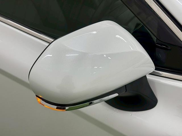 カムリ Ｇレザーパッケージ　ＴＲＤアルミ／モデリスタエアロ／黒革シート／フルセグＴＶ／シートヒーター／レーダークルーズ／ブラインドスポット／クリアランスソナー／ヘッドアップディスプレイ／ブレーキホールド／ＬＥＤライト／プッシュス（29枚目）