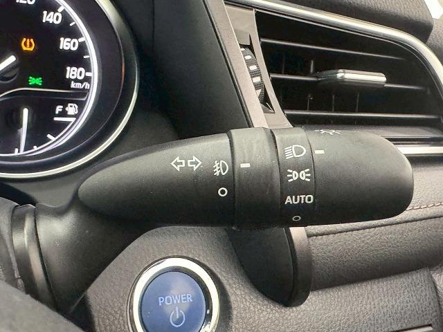 カムリ Ｇレザーパッケージ　ＴＲＤアルミ／モデリスタエアロ／黒革シート／フルセグＴＶ／シートヒーター／レーダークルーズ／ブラインドスポット／クリアランスソナー／ヘッドアップディスプレイ／ブレーキホールド／ＬＥＤライト／プッシュス（38枚目）