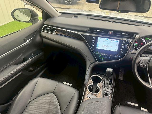 カムリ Ｇレザーパッケージ　ＴＲＤアルミ／モデリスタエアロ／黒革シート／フルセグＴＶ／シートヒーター／レーダークルーズ／ブラインドスポット／クリアランスソナー／ヘッドアップディスプレイ／ブレーキホールド／ＬＥＤライト／プッシュス（72枚目）