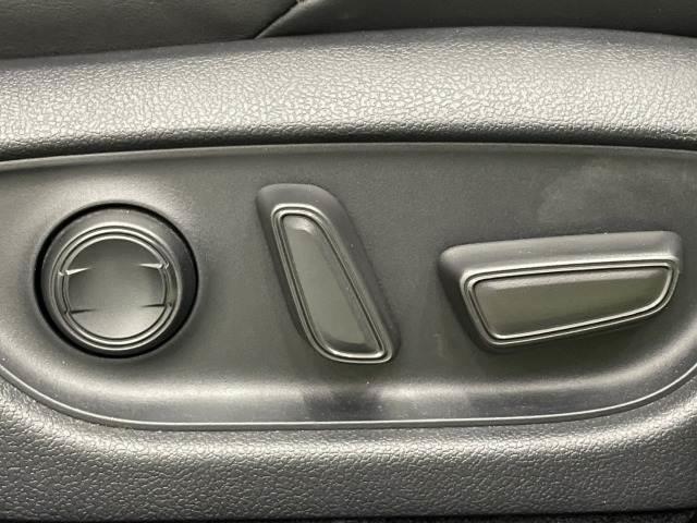 クラウンハイブリッド ＲＳアドバンス　黒革シート／全周囲カメラ／デジタルインナーミラー／シートヒーター＆ベンチレーション／ドライブレコーダー／ステアリングヒーター／クリアランスソナー／レーダークルーズ／ブライドスポット／ドライブレコーダー（8枚目）