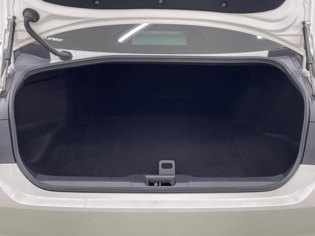 クラウンハイブリッド ＲＳアドバンス　黒革シート／全周囲カメラ／デジタルインナーミラー／シートヒーター＆ベンチレーション／ドライブレコーダー／ステアリングヒーター／クリアランスソナー／レーダークルーズ／ブライドスポット／ドライブレコーダー（11枚目）