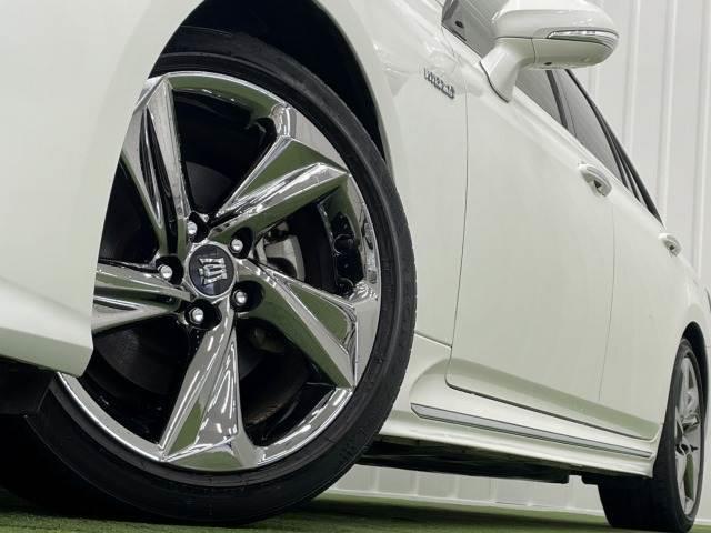 クラウンハイブリッド ＲＳアドバンス　黒革シート／全周囲カメラ／デジタルインナーミラー／シートヒーター＆ベンチレーション／ドライブレコーダー／ステアリングヒーター／クリアランスソナー／レーダークルーズ／ブライドスポット／ドライブレコーダー（19枚目）