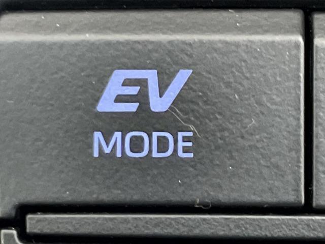 クラウンハイブリッド ＲＳアドバンス　黒革シート／全周囲カメラ／デジタルインナーミラー／シートヒーター＆ベンチレーション／ドライブレコーダー／ステアリングヒーター／クリアランスソナー／レーダークルーズ／ブライドスポット／ドライブレコーダー（60枚目）