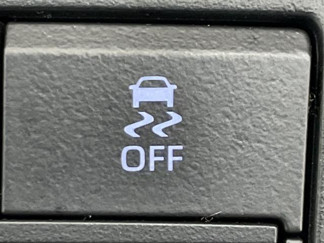 クラウンハイブリッド ＲＳアドバンス　黒革シート／全周囲カメラ／デジタルインナーミラー／シートヒーター＆ベンチレーション／ドライブレコーダー／ステアリングヒーター／クリアランスソナー／レーダークルーズ／ブライドスポット／ドライブレコーダー（61枚目）