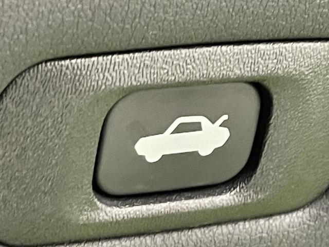 クラウンハイブリッド ＲＳアドバンス　黒革シート／全周囲カメラ／デジタルインナーミラー／シートヒーター＆ベンチレーション／ドライブレコーダー／ステアリングヒーター／クリアランスソナー／レーダークルーズ／ブライドスポット／ドライブレコーダー（67枚目）