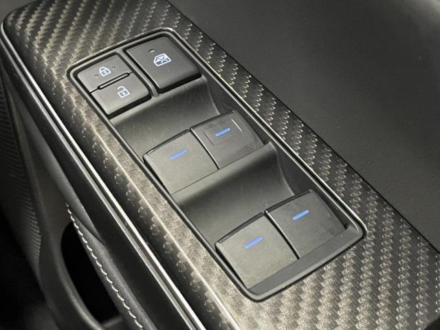 クラウンハイブリッド ＲＳアドバンス　黒革シート／全周囲カメラ／デジタルインナーミラー／シートヒーター＆ベンチレーション／ドライブレコーダー／ステアリングヒーター／クリアランスソナー／レーダークルーズ／ブライドスポット／ドライブレコーダー（69枚目）