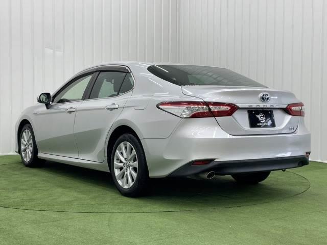 カムリ Ｇ　フルセグＴＶ／バックカメラ／ＥＴＣ／ＬＥＤヘッドライト／ブラインドスポットモニター／パワーシート／レーダークルーズコントロール／プッシュスタート／ＣＤデッキ／純正ナビ／レーンアシスト（17枚目）