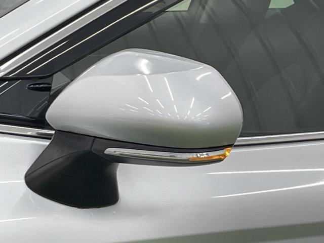 カムリ Ｇ　フルセグＴＶ／バックカメラ／ＥＴＣ／ＬＥＤヘッドライト／ブラインドスポットモニター／パワーシート／レーダークルーズコントロール／プッシュスタート／ＣＤデッキ／純正ナビ／レーンアシスト（34枚目）