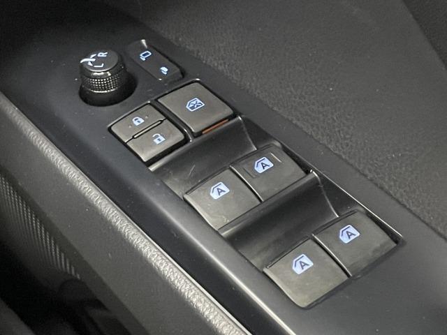 カムリ Ｇ　フルセグＴＶ／バックカメラ／ＥＴＣ／ＬＥＤヘッドライト／ブラインドスポットモニター／パワーシート／レーダークルーズコントロール／プッシュスタート／ＣＤデッキ／純正ナビ／レーンアシスト（52枚目）