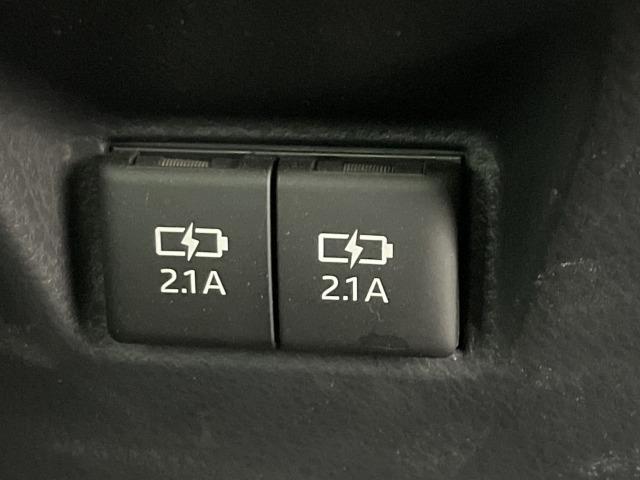 カムリ Ｇ　フルセグＴＶ／バックカメラ／ＥＴＣ／ＬＥＤヘッドライト／ブラインドスポットモニター／パワーシート／レーダークルーズコントロール／プッシュスタート／ＣＤデッキ／純正ナビ／レーンアシスト（61枚目）