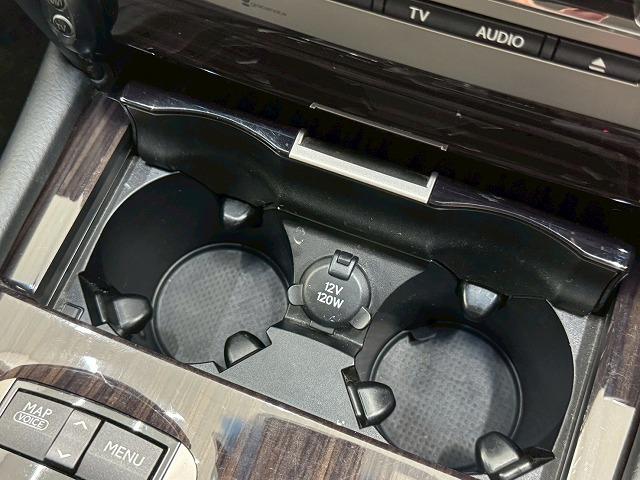 LS LS460 バージョンC Iパッケージ 黒革シート/フルセグTV/バックカメラ/ETC/電動リアゲート/レーダークルーズ/ブラインドスポット/シートヒーター&ベンチレーション/クリアランスソナー/プリクラッシュ/ステアリングヒーター(42枚目)