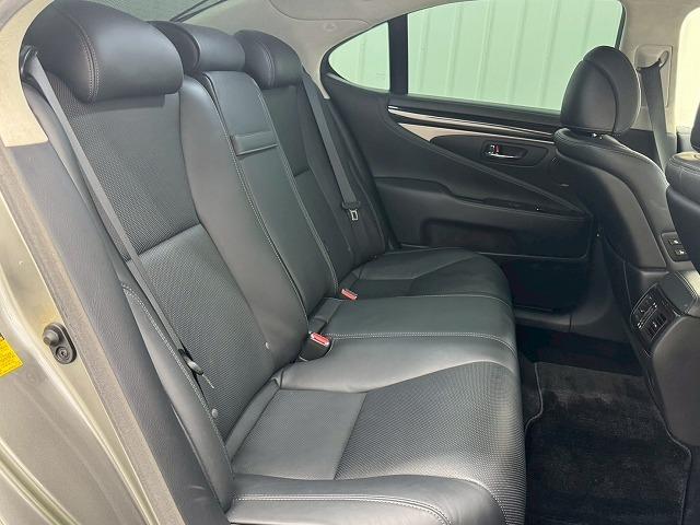 LS LS460 バージョンC Iパッケージ 黒革シート/フルセグTV/バックカメラ/ETC/電動リアゲート/レーダークルーズ/ブラインドスポット/シートヒーター&ベンチレーション/クリアランスソナー/プリクラッシュ/ステアリングヒーター(55枚目)