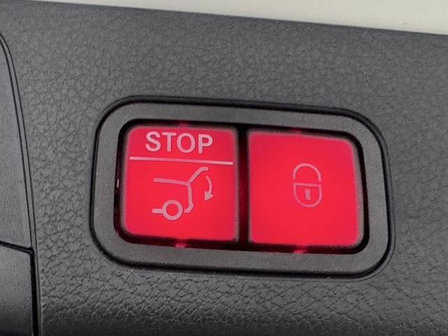 GLB GLB200d 4マチック AMGライン ワンオーナー/レーダークルーズ/ブライドスポット/フルセグTV/ETC/ドライブレコーダー/全周囲モニター/電動リアゲート/パドルシフト/ハーフレザー/シートヒーター/シートメモリ(7枚目)