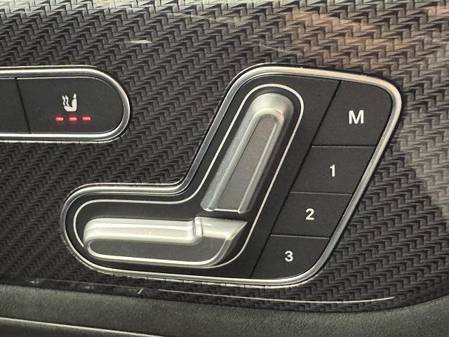 GLB GLB200d 4マチック AMGライン ワンオーナー/レーダークルーズ/ブライドスポット/フルセグTV/ETC/ドライブレコーダー/全周囲モニター/電動リアゲート/パドルシフト/ハーフレザー/シートヒーター/シートメモリ(42枚目)