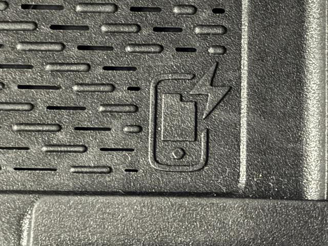 GLB GLB200d 4マチック AMGライン ワンオーナー/レーダークルーズ/ブライドスポット/フルセグTV/ETC/ドライブレコーダー/全周囲モニター/電動リアゲート/パドルシフト/ハーフレザー/シートヒーター/シートメモリ(54枚目)