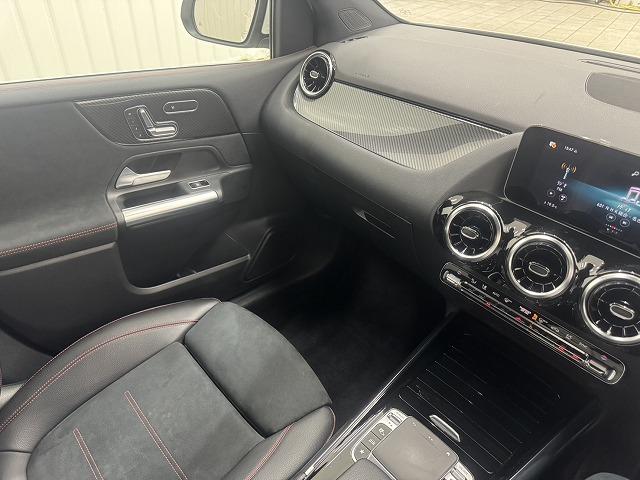 Bクラス B200d AMGライン レーダーセーフティPKG/ブラインドスポット/バックカメラ/電動リアゲート/ハーフレザーシート/レーダークルーズ/クリアランスソナー/シートヒーター/シートメモリ/パドルシフト(47枚目)