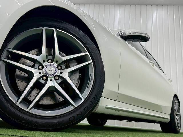 Sクラス S300h AMGライン サンルーフ/ラグジュアリーPKG/黒革シート/全周囲カメラ/電動リアゲート/レーダークルーズ/ブラインドスポット/クリアランスソナー/ヘッドアップディスプレイ/シートヒーター/フルセグTV/純正アルミ(19枚目)