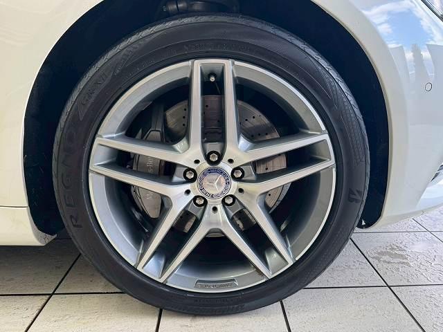 Sクラス S300h AMGライン サンルーフ/ラグジュアリーPKG/黒革シート/全周囲カメラ/電動リアゲート/レーダークルーズ/ブラインドスポット/クリアランスソナー/ヘッドアップディスプレイ/シートヒーター/フルセグTV/純正アルミ(21枚目)