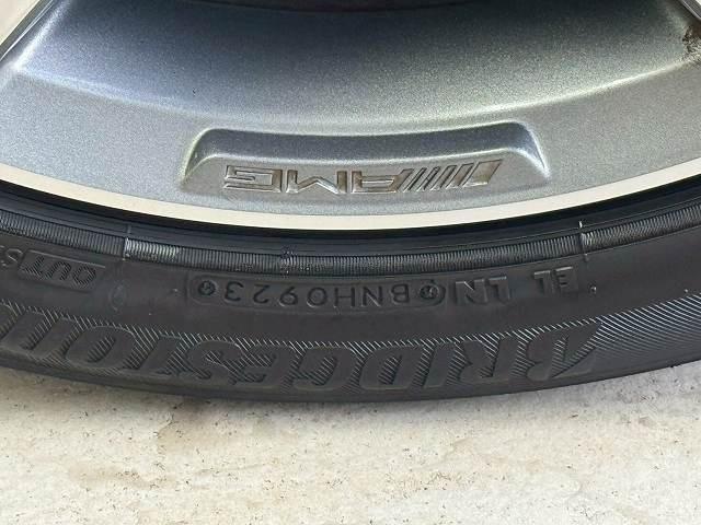 Sクラス S300h AMGライン サンルーフ/ラグジュアリーPKG/黒革シート/全周囲カメラ/電動リアゲート/レーダークルーズ/ブラインドスポット/クリアランスソナー/ヘッドアップディスプレイ/シートヒーター/フルセグTV/純正アルミ(24枚目)