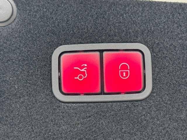 Sクラス S300h AMGライン サンルーフ/ラグジュアリーPKG/黒革シート/全周囲カメラ/電動リアゲート/レーダークルーズ/ブラインドスポット/クリアランスソナー/ヘッドアップディスプレイ/シートヒーター/フルセグTV/純正アルミ(41枚目)