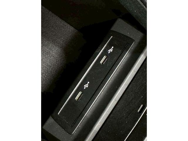 GLB GLB200d 4マチック AMGライン サンルーフ/レザーエクスクルーシブ/全集モニター/電動リアゲート/パドルシフト/パワーシート/シートメモリー/シートヒーター/クリアランスソナー/ブラインドスポットモニター/ヘッドアップディスプレイ(62枚目)