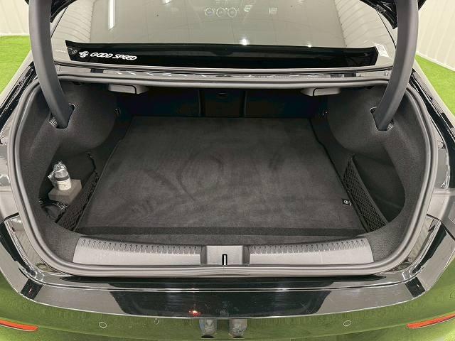 CLAクラス CLA200d AMGライン サンルーフ/アドバンスドPKG/ナビゲーションPKG/赤黒革/パドルシフト/オートライト/ブルメスターサウンド/パワーシート/シートメモリー/シートヒーター/全周囲カメラ/ヘッドアップディスプレイ(80枚目)