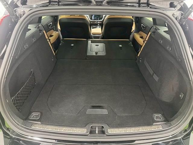 V60 T5 モメンタム 全周囲モニター/ブラインドスポット/茶革/シートヒーター/電動リアゲード/パワーシート/レーンアシスト/パークアクスト/クリアランスソナー/オートエアコン/Bluetooth(11枚目)