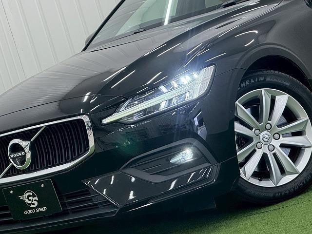 V60 T5 モメンタム 全周囲モニター/ブラインドスポット/茶革/シートヒーター/電動リアゲード/パワーシート/レーンアシスト/パークアクスト/クリアランスソナー/オートエアコン/Bluetooth(33枚目)