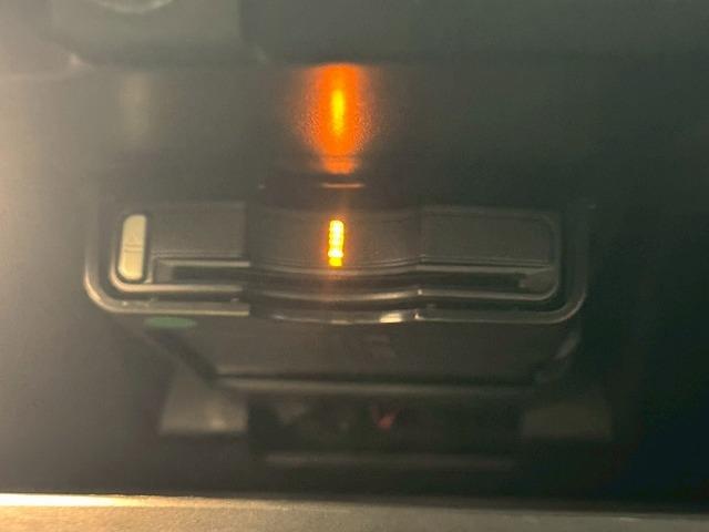 V60 T5 モメンタム 全周囲モニター/ブラインドスポット/茶革/シートヒーター/電動リアゲード/パワーシート/レーンアシスト/パークアクスト/クリアランスソナー/オートエアコン/Bluetooth(44枚目)